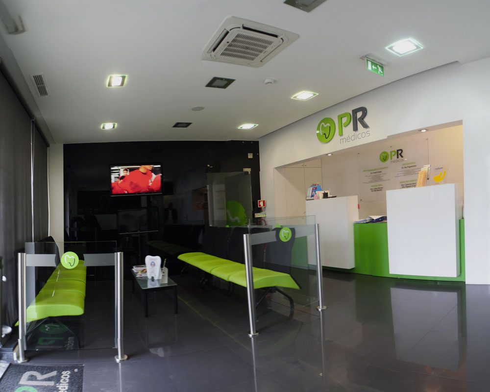 Waiting room at the Quinta da Lomba clinic